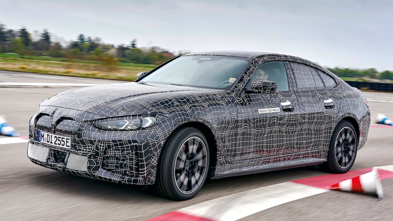 Фото bmw i4